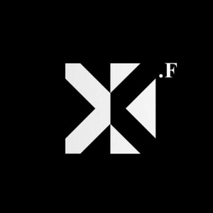 公交车上强伦人妻
